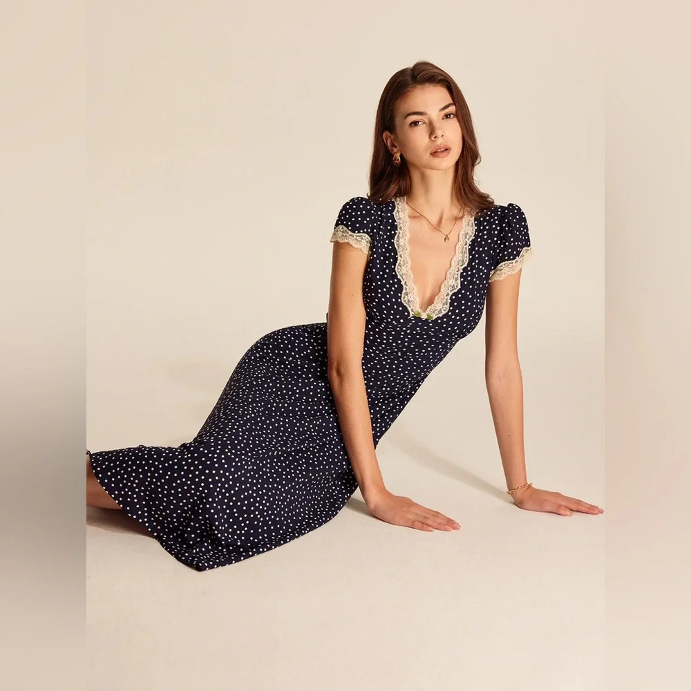 Commense Polka Dot Lace-Trim Dress
Size M - Picture 4 of 7